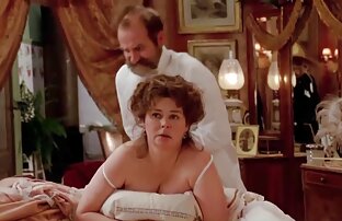 Nudo maturo con belle video hard italiani free tette in olio per favore il massaggiatore