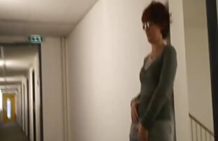 Giovane brunetta in nero scarpe frangia un uomo in lei camera da letto dopo suzione video sex gratis italiani